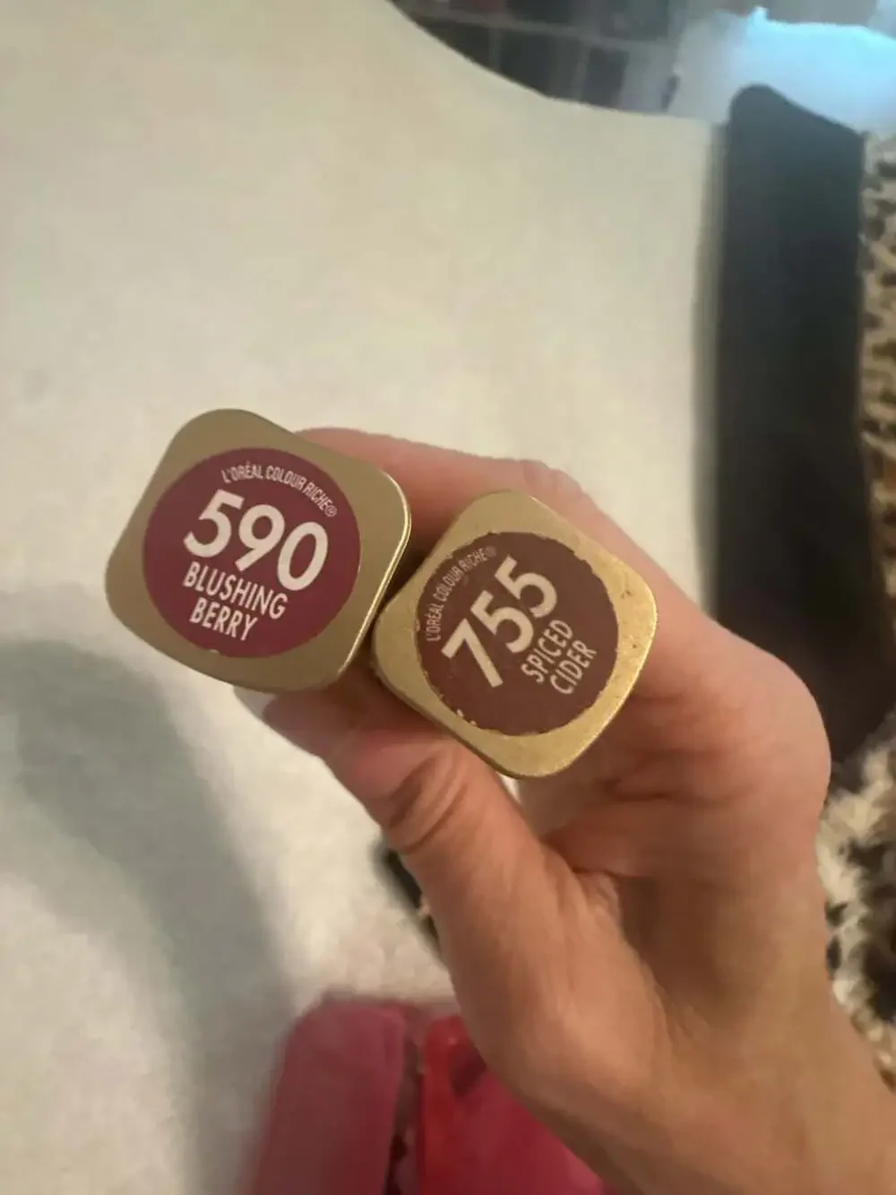 Lot of 5 L'Oreal Paris Colour Ric Orig Satin Lipstk (Sh: 590, 755, 752, 799,